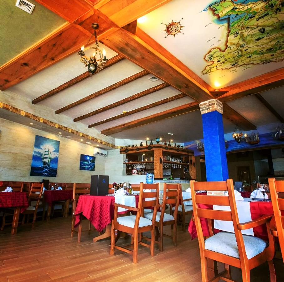 Hotel Victoria Bar Dış mekan fotoğraf