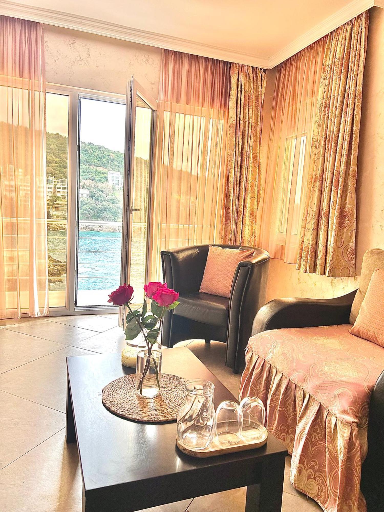 Hotel Victoria Bar Dış mekan fotoğraf