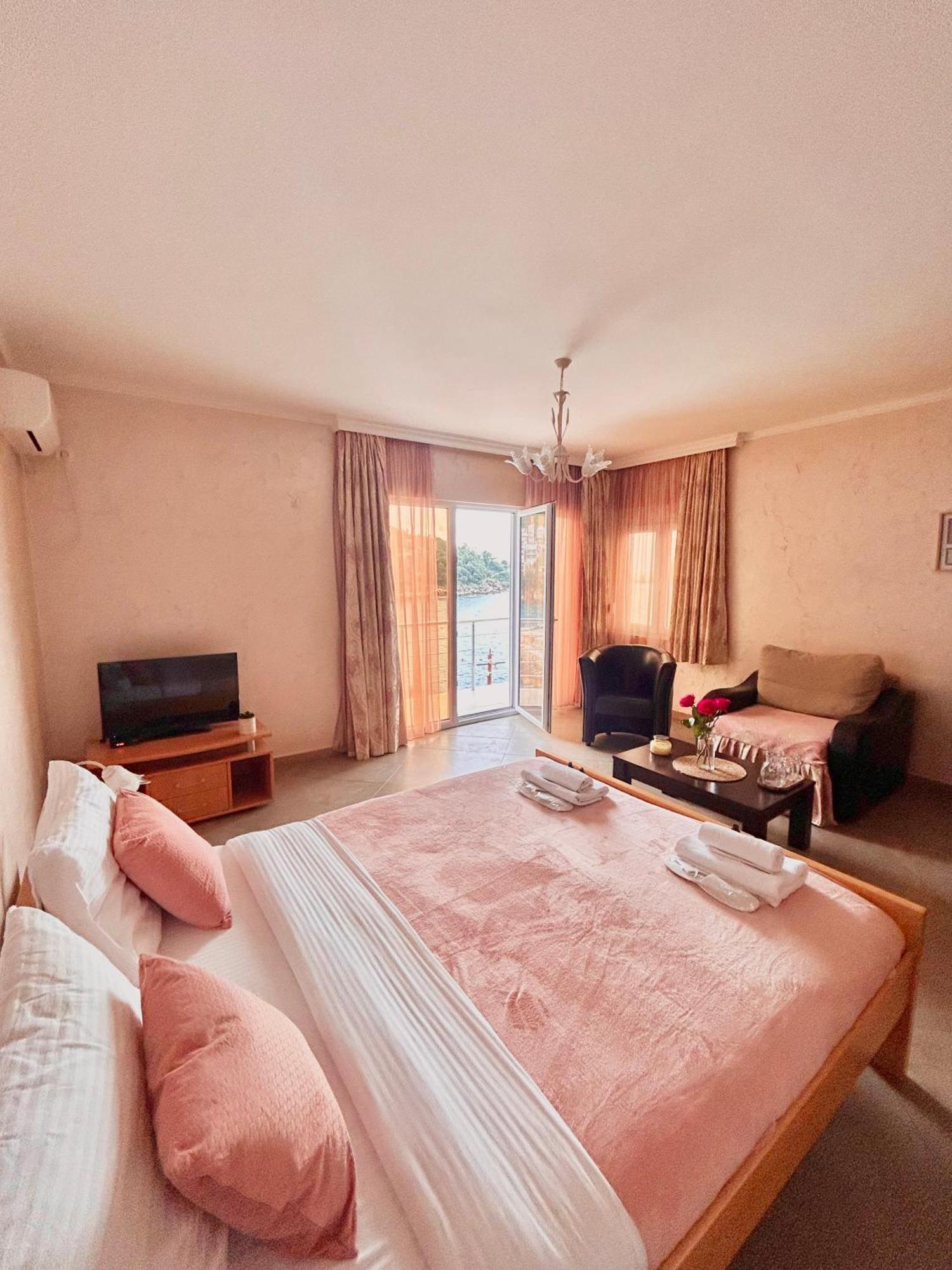 Hotel Victoria Bar Dış mekan fotoğraf
