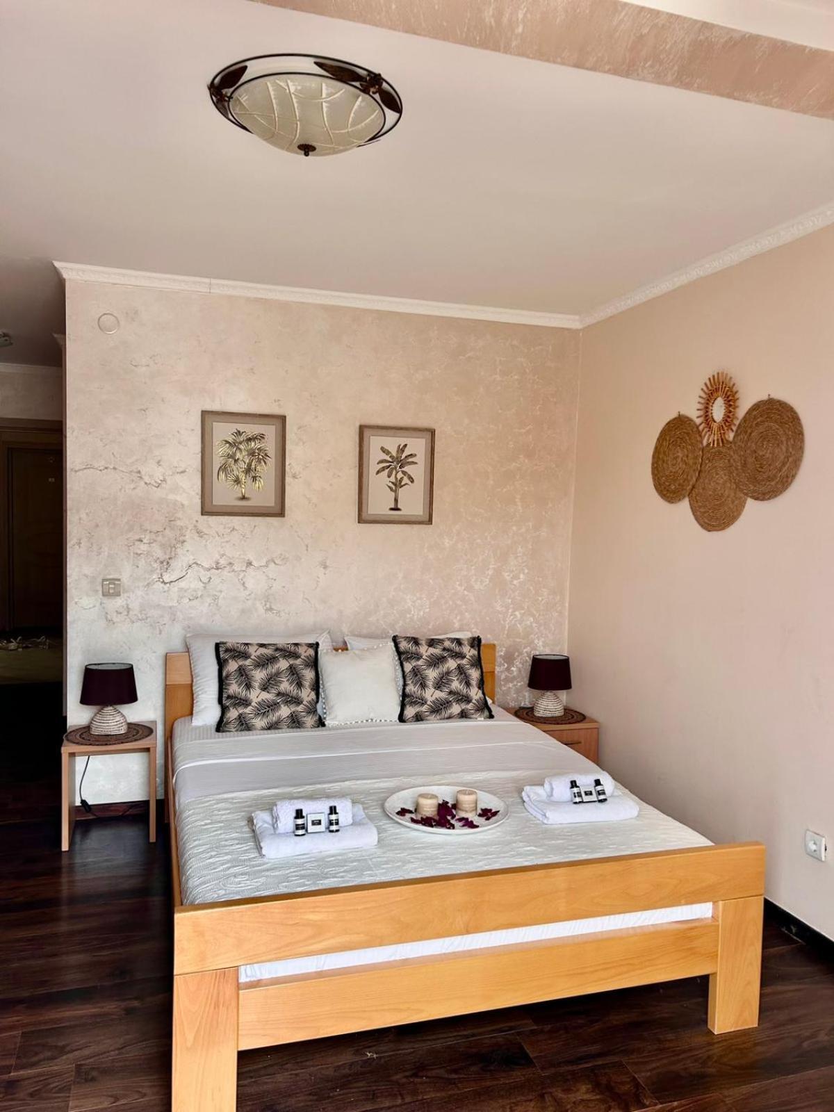 Hotel Victoria Bar Dış mekan fotoğraf